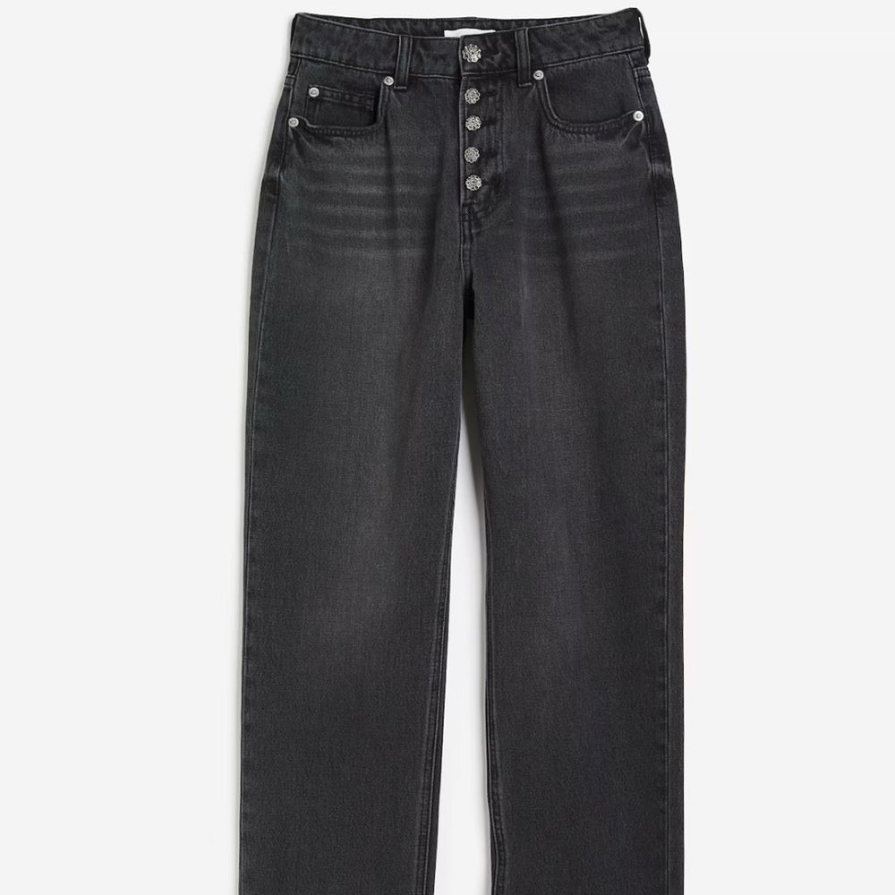 NWOT H&M straight high Jeans with decorative buttons